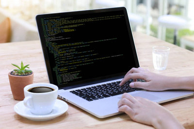 工作筆記本計算機移動應用軟件的開發團隊 協作與創新